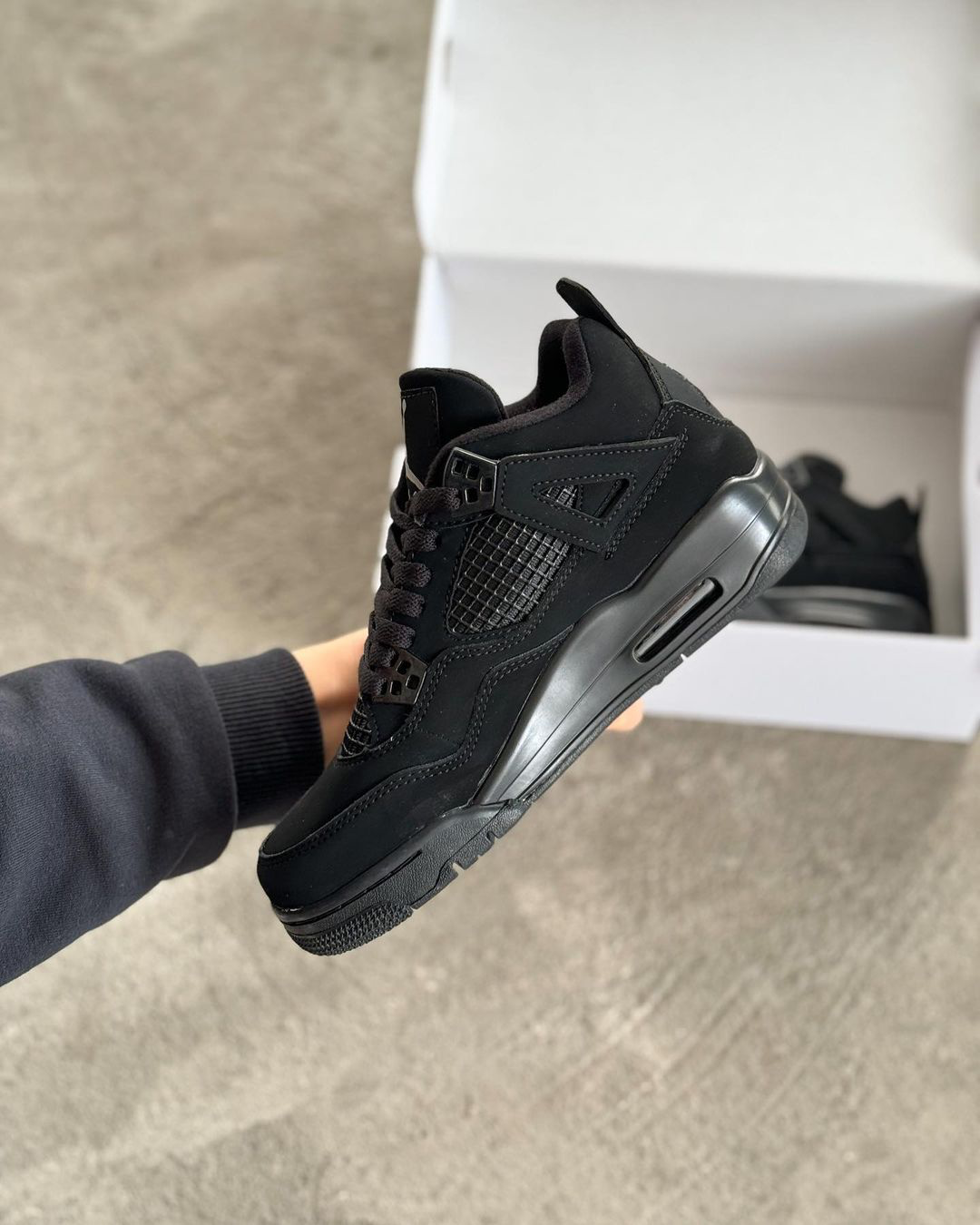 Jordan Retro 4 BlackCat