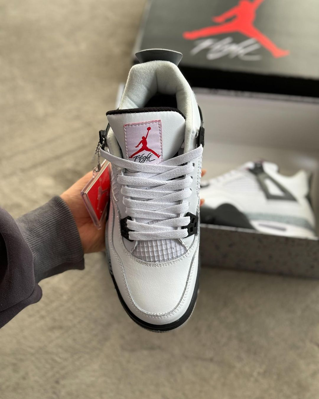 Jordan Retro 4 White Cement