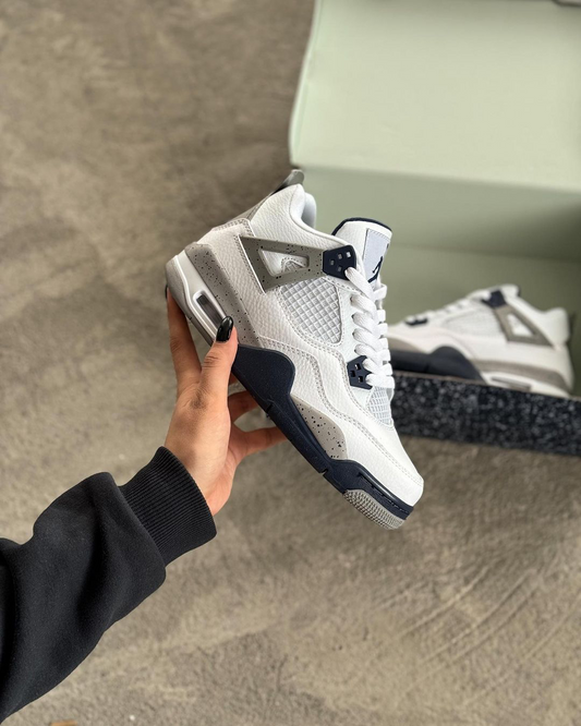 Jordan Retro 4 Midnight Navy